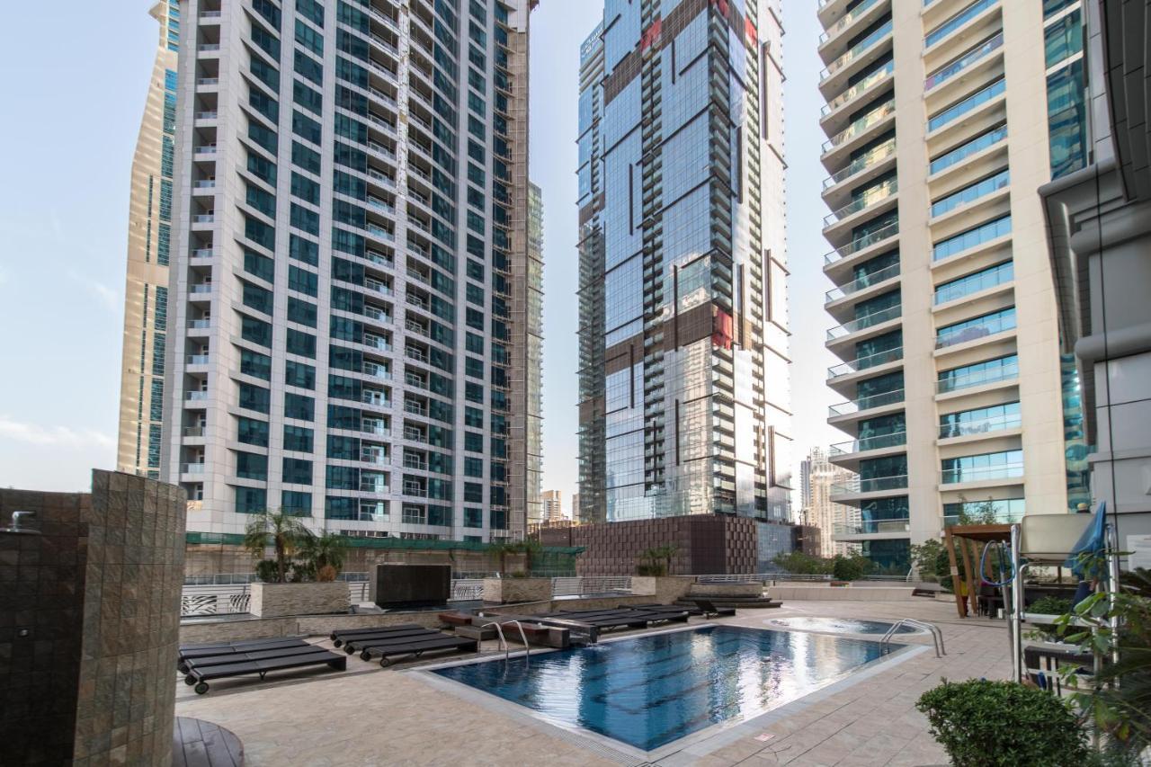 Icon Casa Living - Princess Tower Apartment Dubai Luaran gambar